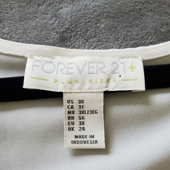 IVORY/WHITE blouse plus size - Picture 4 of 4